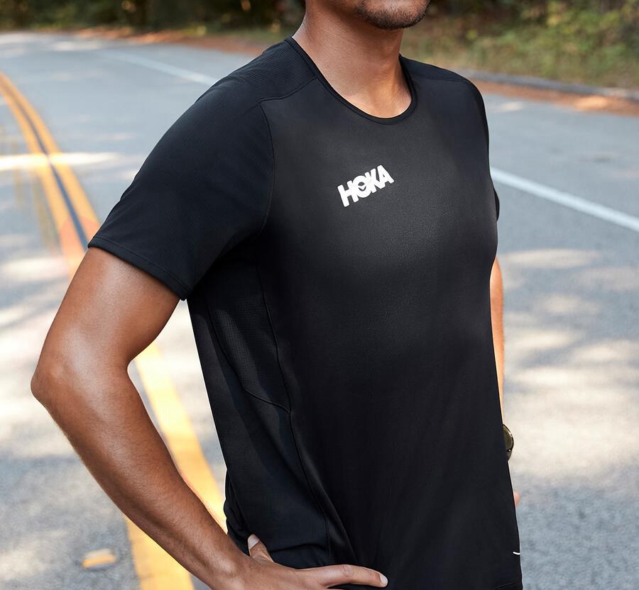 Hoka Australia One One Performance Short Sleeve - Mens Tops Black - ZXWBF-7839